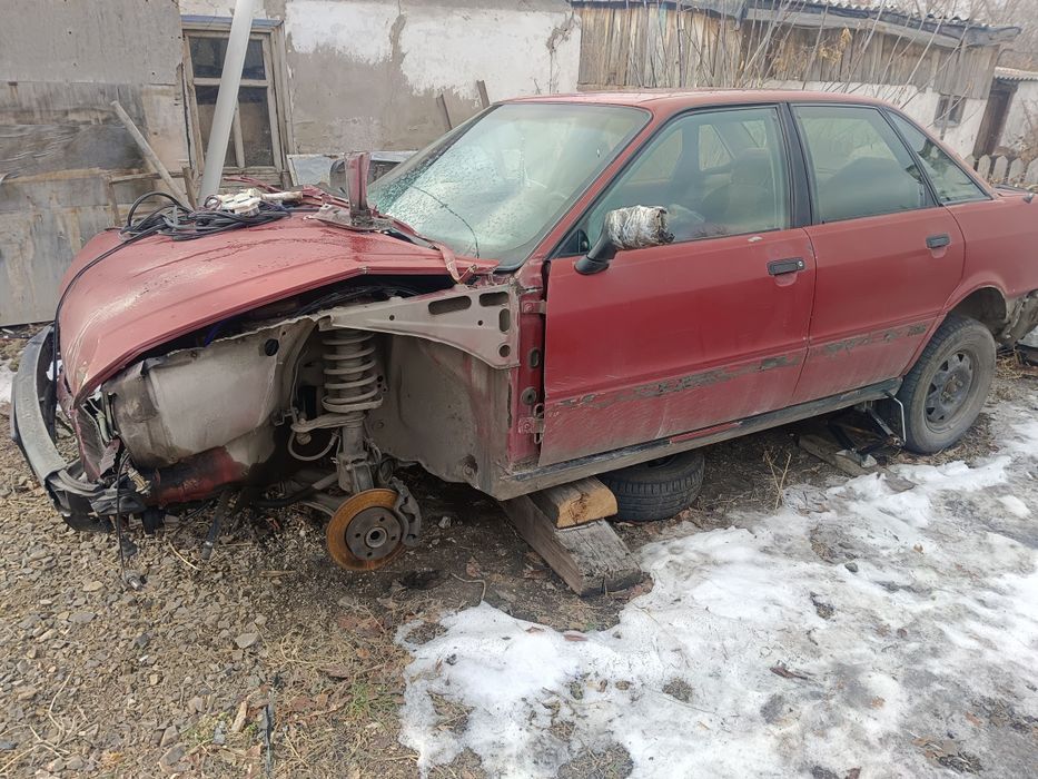 Ауди 80 б3 по запчастям