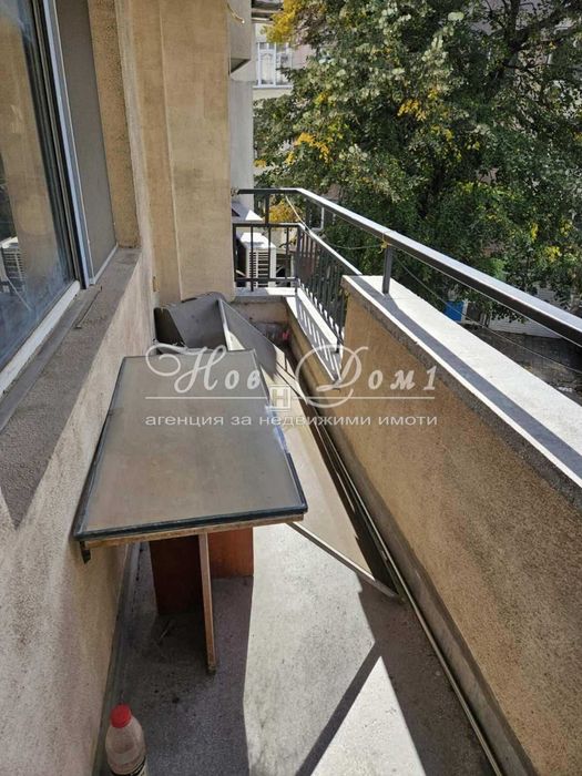 Продава се Двустаен апартамент в с. Левски, Област Варна - 70 кв.м за 2000 €/кв.м - Снимка #2