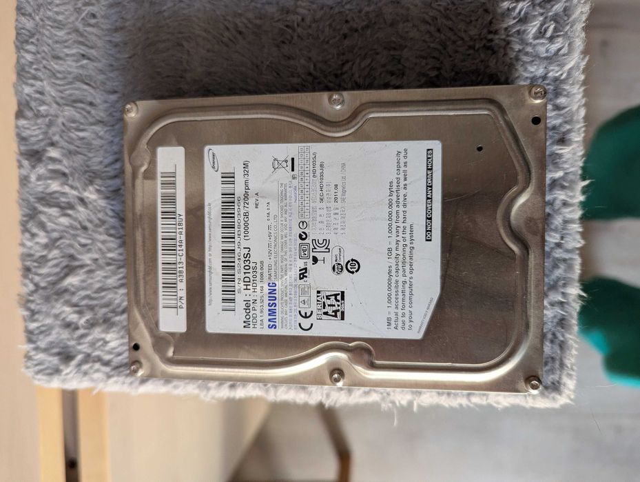 HDD - Samsung HD103SJ - 1 TB (1000 GB)