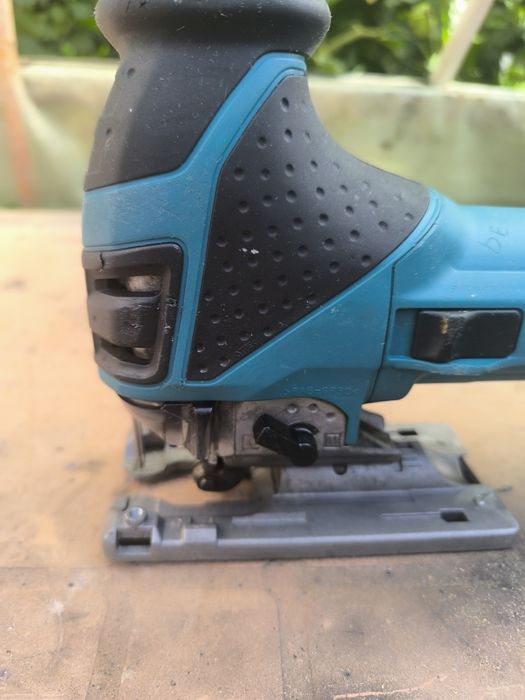 прободен трион  Makita 4351FCT /720 W/