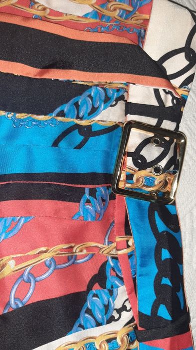 Fusta Zara marimea XS,purtata o data impecabila.