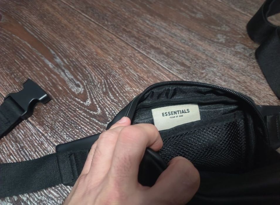 Барсетка сумочка Esentails