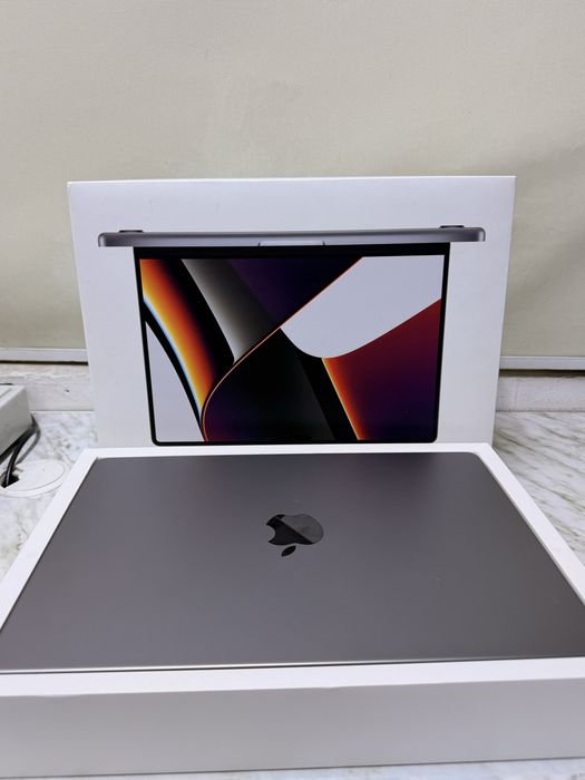 MacBook Pro заряд 96%
