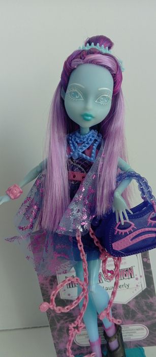 Кукла monster high