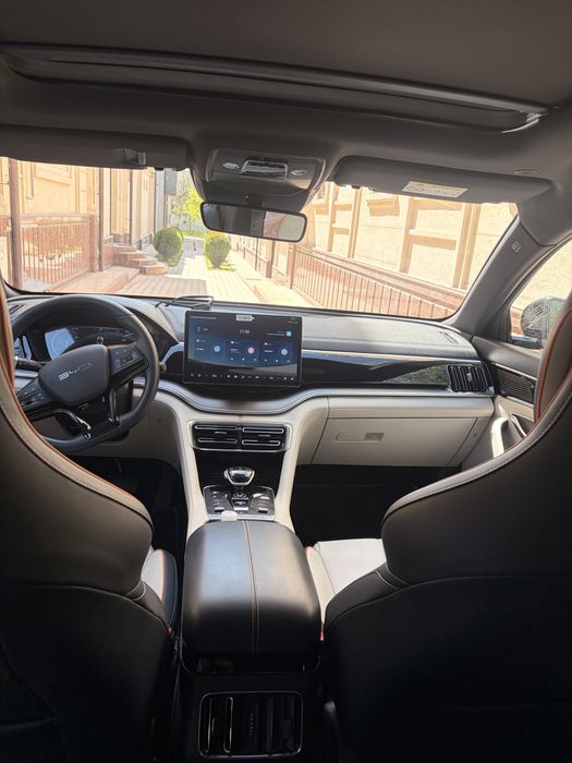 BYD Song Plus Гибрит DM-i ‼️Краскса топ тоза‼️32 000км пробег Насия