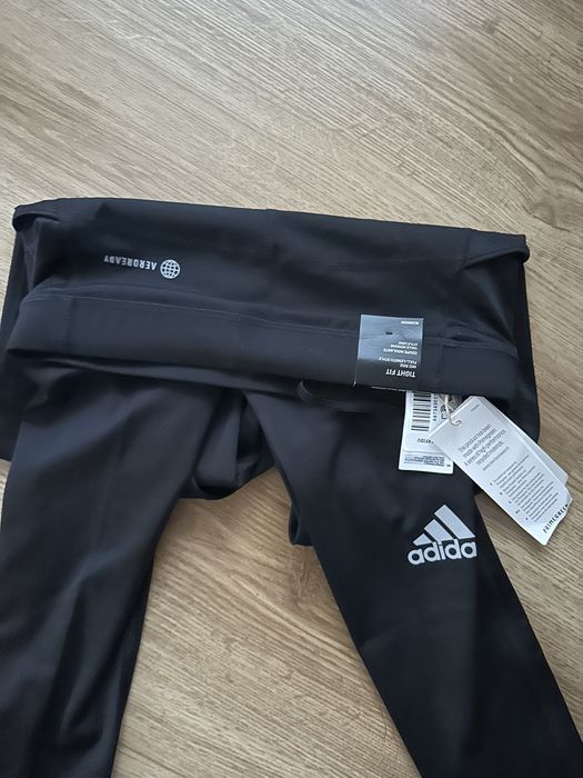 Дамски клин Adidas Адидас размер S