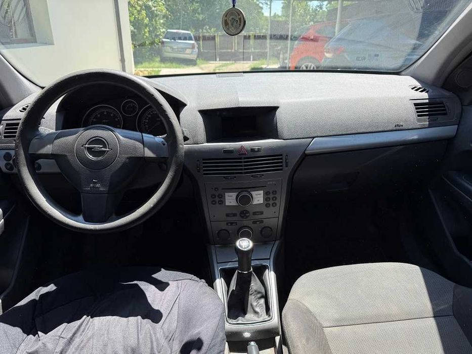 OPEL Astra 2004 — imagine 5