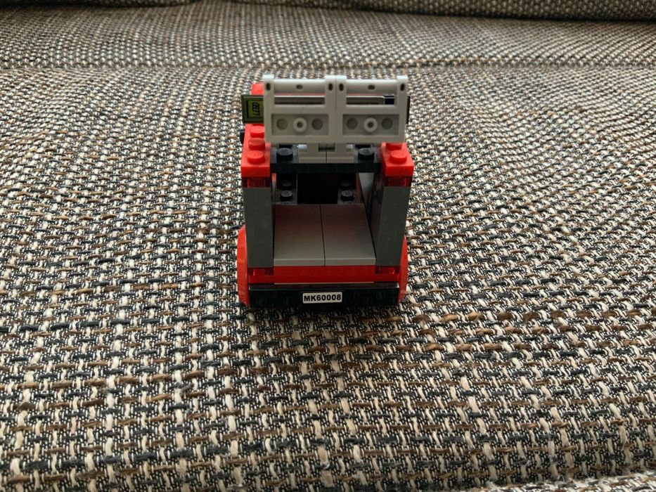 Лего играчка                            .