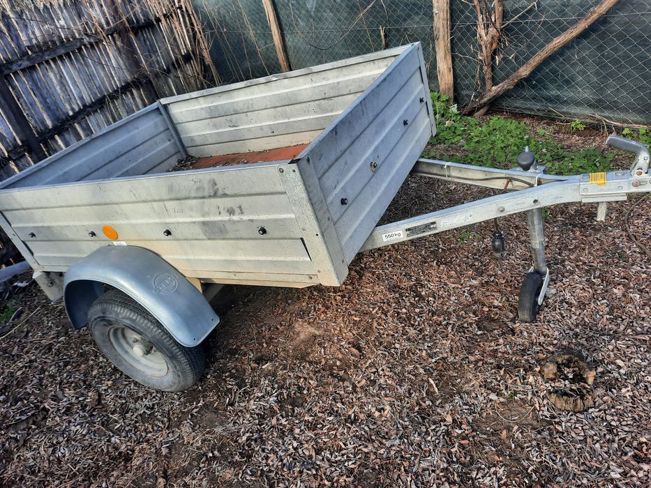 Remorcă  Auto 550kg