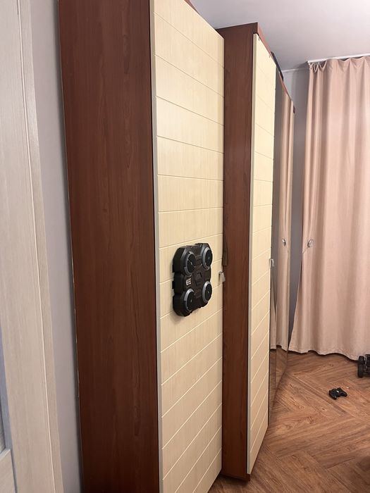 Продам шкаф в хорошем состоянии