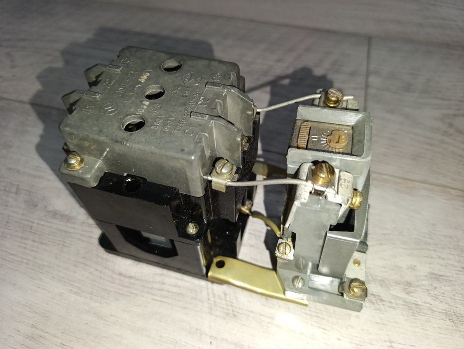 Продаю магнитный пускатель.