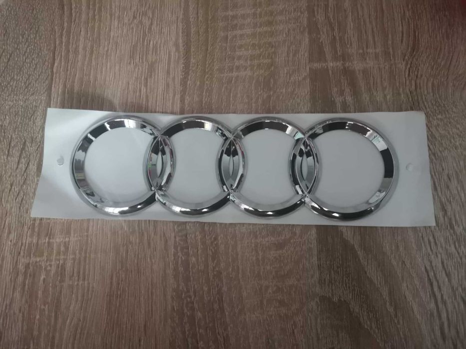 сребриста емблема за Ауди Audi 19.2 см