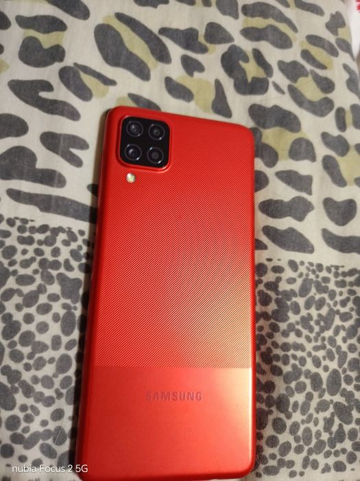 Продам Самсунг а12