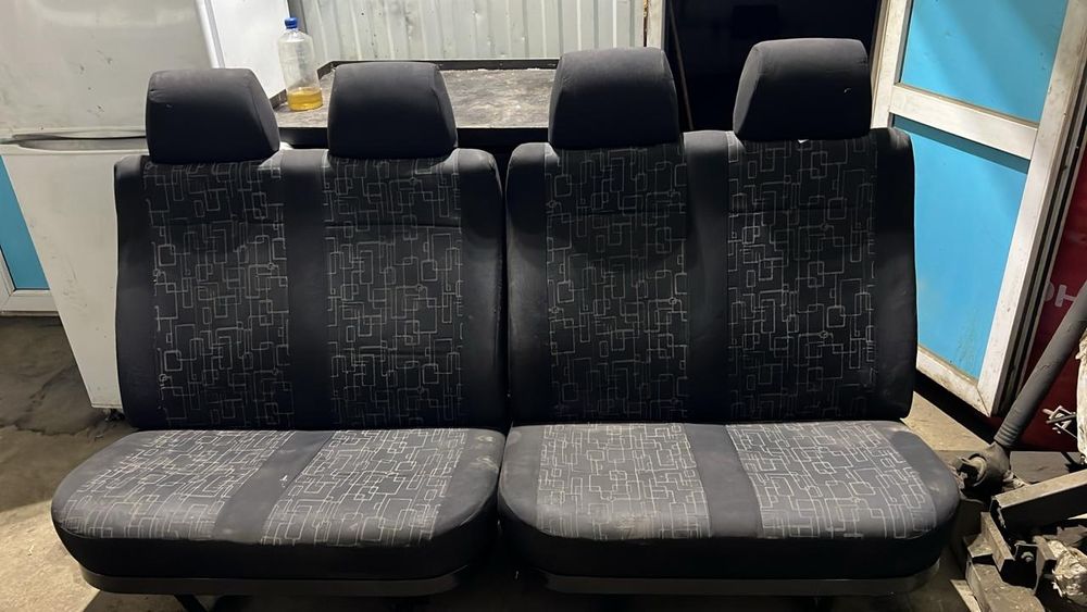 Сиденье от газель 2шт