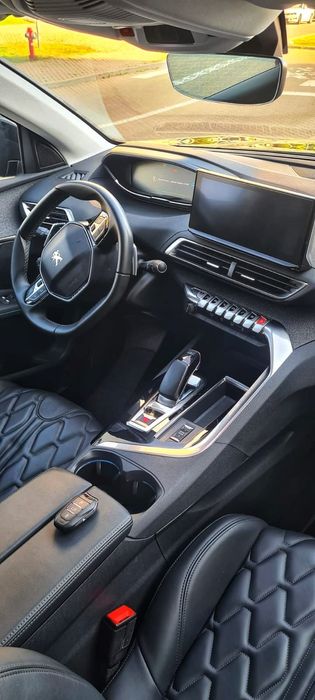 Peugeot 3008 Plug-in Hybrid/full piele/import Germania