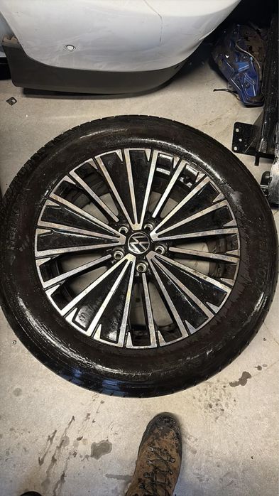 Vw Tayron Hybrid оригинални джанти 18 цола