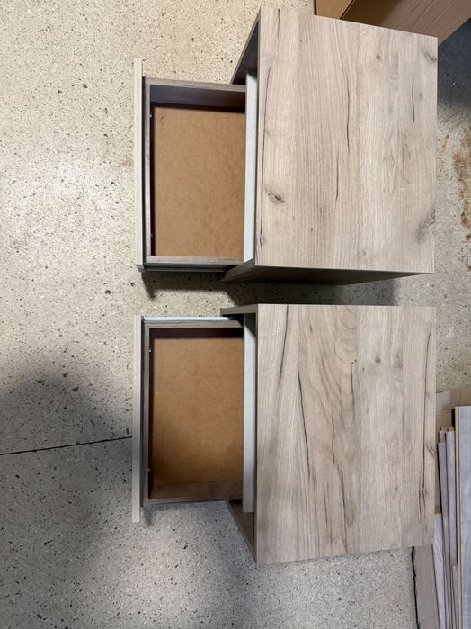 Нощни шкафчета 2 бр.