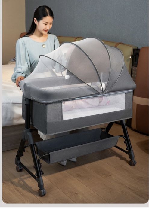 Манеж-кровать для детей от 0до 12 мес.