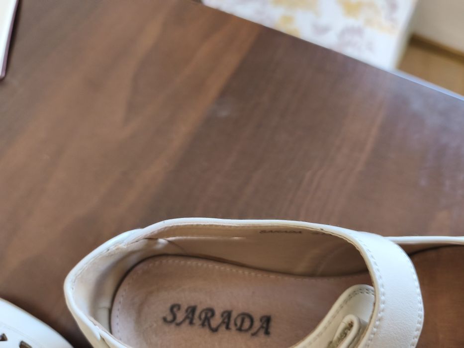 Pantofi piele crem