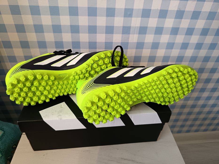 Детски футболни обувки "Adidas Copa Pure III Club TF"