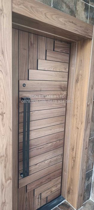 Продава се Четиристаен апартамент в Казанлък - 160 кв.м за 893 €/кв.м - Снимка #11