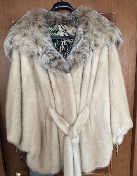 Норковая шуба с капюшоном