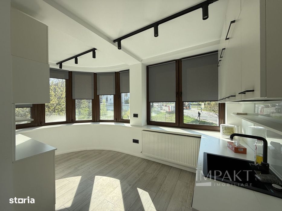 Spatiu de birouri dispus pe 2 niveluri , 225 m2 , Borhanci