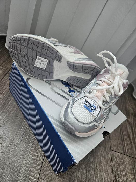 Нови маратонки Skechers