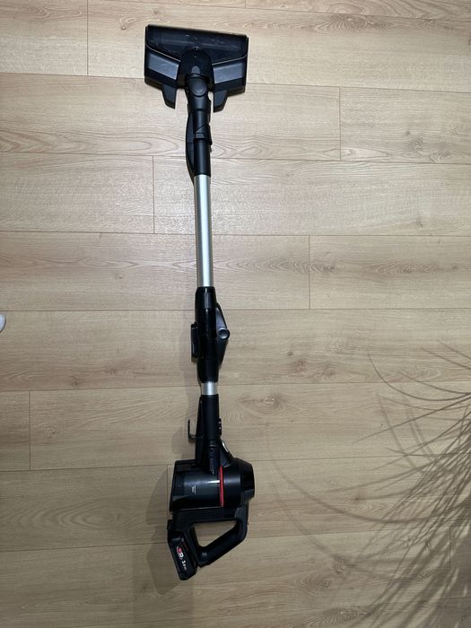 Aspirator vertical 2in1 BOSCH Unlimited 7, 2 acum., garanție 11.2027