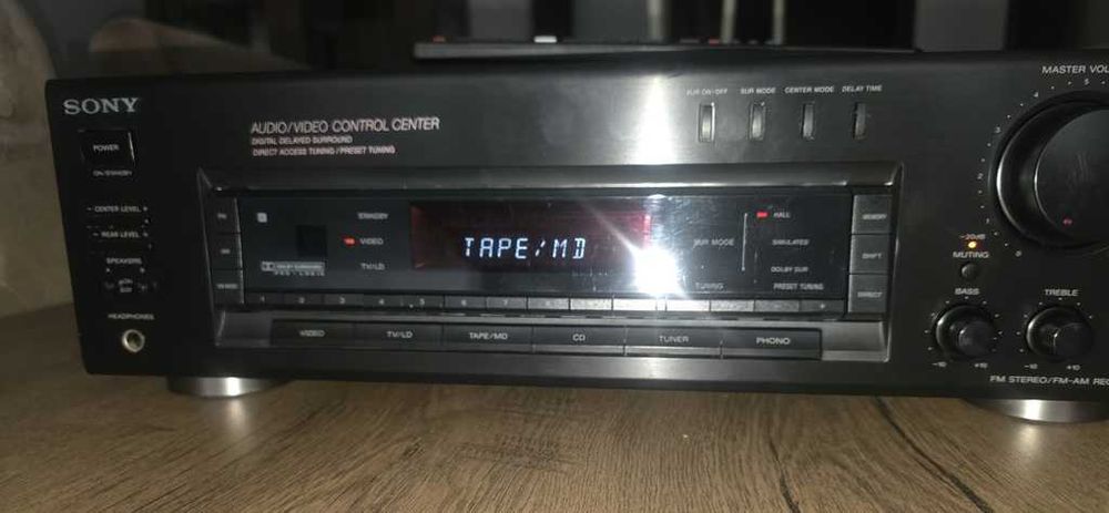 Vand Amplituner Sony model STR-D615