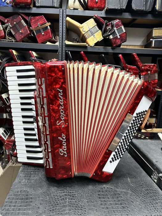 Acordeon italian Paolo Soprani cu 80 basi