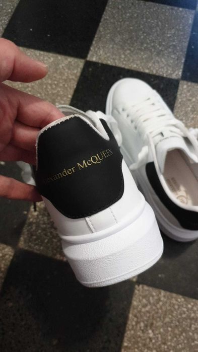 Adidasi McQueen unisex dama si barbati albi premium