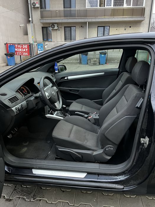 Opel Astra H GTC Panoramic Keyless Entry/Go