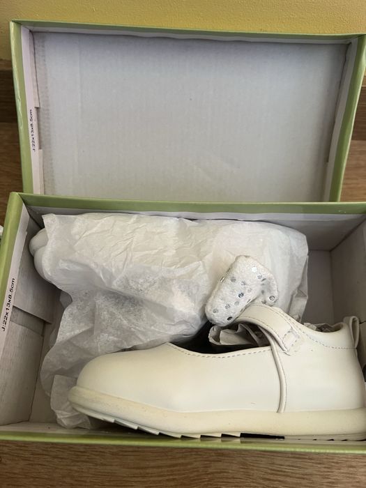 Matstar детски бели обувки/балеринки 25 номер