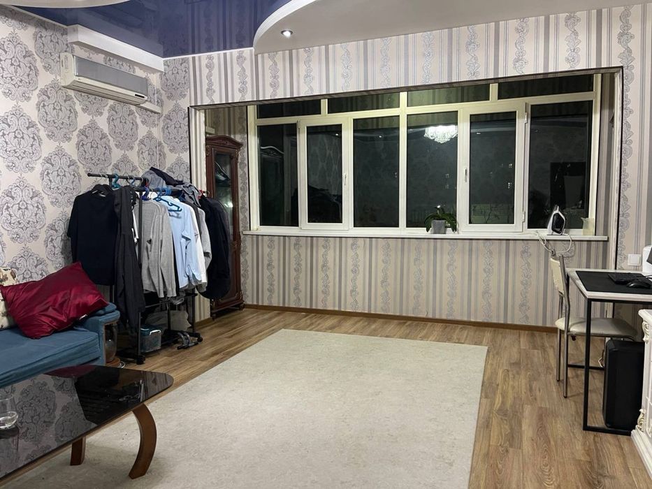 Продам квартиру 2/3/9 на буюк ипак йули , чайхана салом