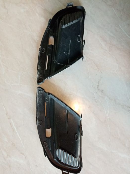 Продам заглушки бампера птф лада гранта