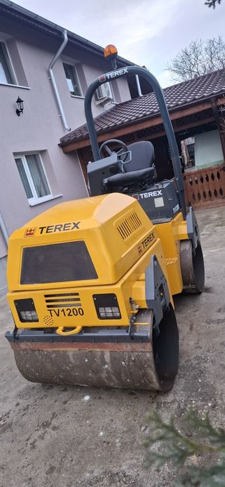 Compactoare Cilindrii Maiuri Placi Lasere Drujbe tăiat