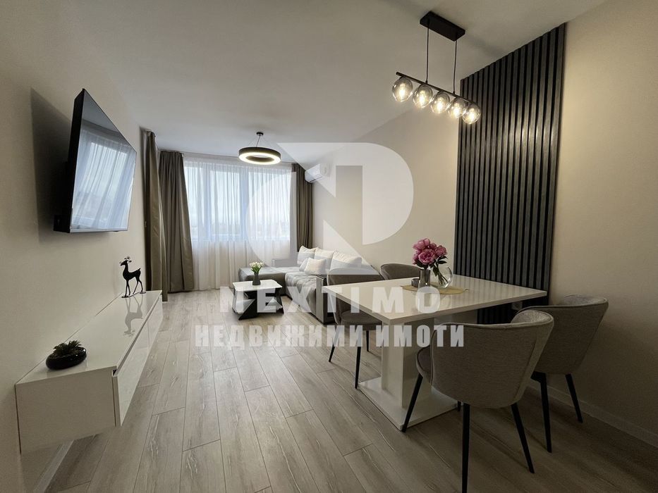 Продава се Тристаен апартамент в Пловдив, Съдийски - 123 кв.м за 1586 €/кв.м - Снимка #2