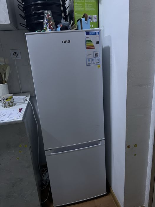 Продается холодильник ARG