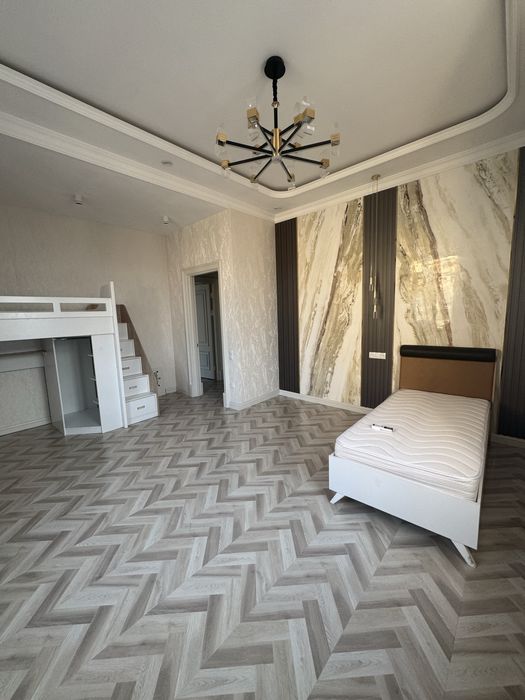 ПРОДАЕТСЯ ДОМ евро на Хувайдо махалля 4 уровень