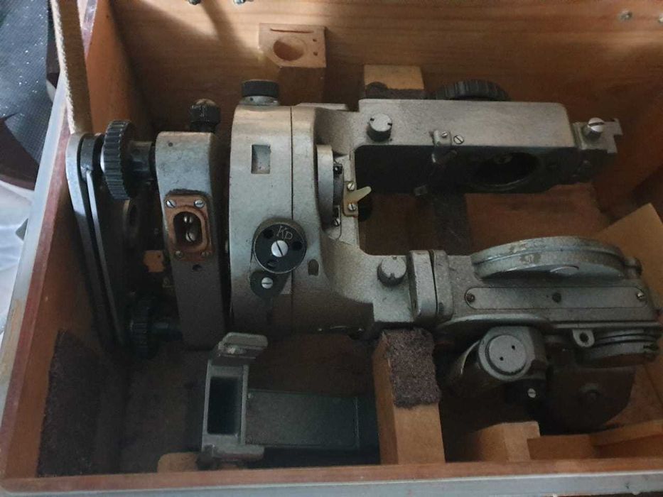 Продам теодолит технический