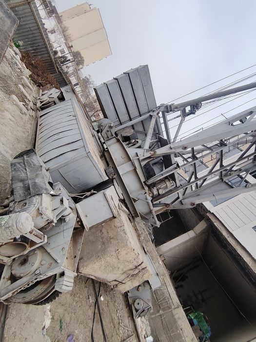 продается Башенный кран C981A зав. номер 8205