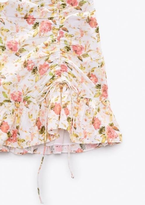 Поличка Zara-S- отлично състояние