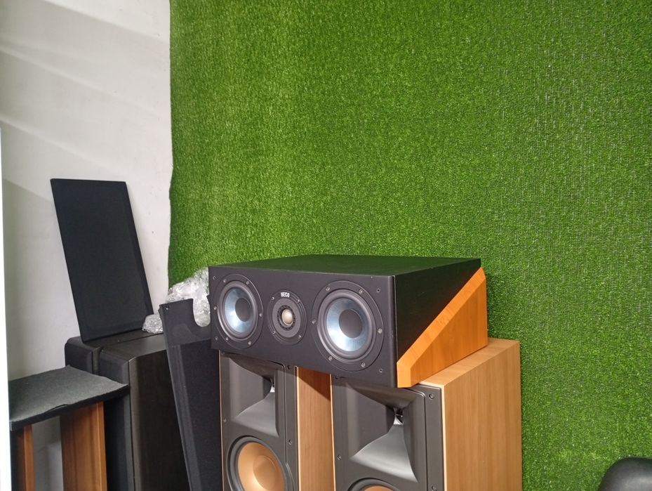 Център HECO Mythos 1