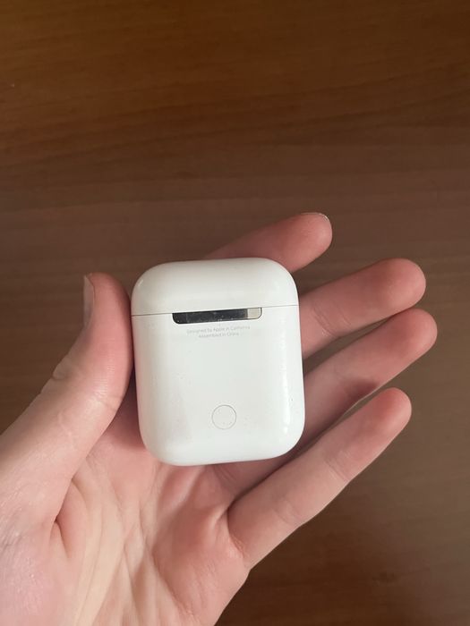 Casti Apple AirPods ( a 2-a generatie )