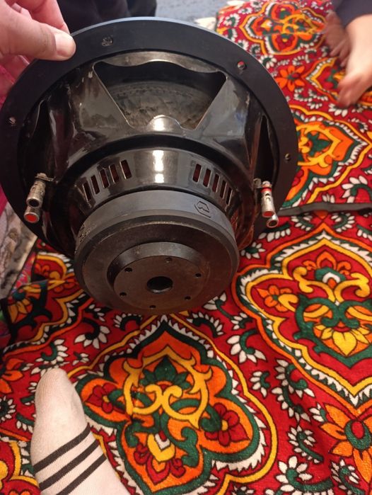 Манитор тесла и калонка