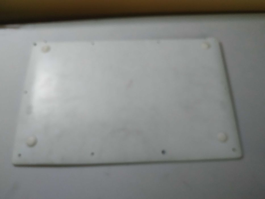 Продам нетбук на запчасти samsung