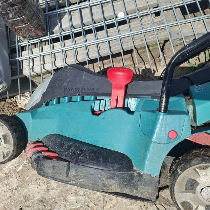 Mașină de tuns gazon + Trimar