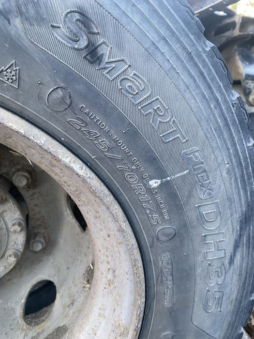 Anvelope Hankook Camion 245/70R17.5 cu Jante de MAN de Tractiune