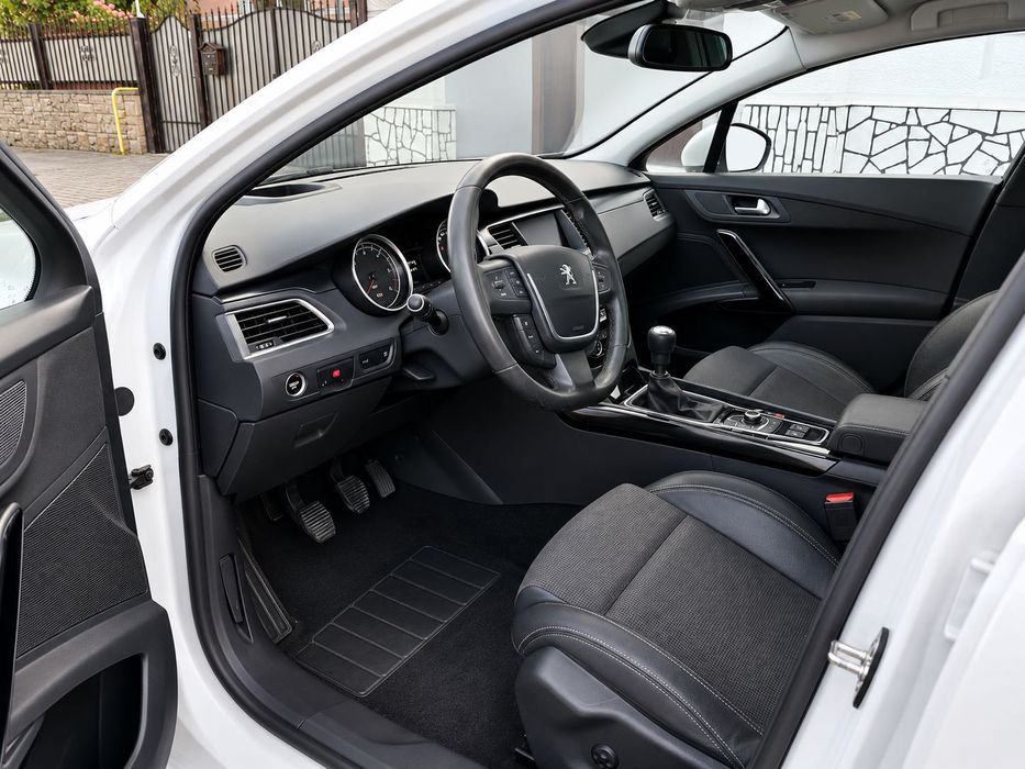 Vând Peugeot 508sw 2.0